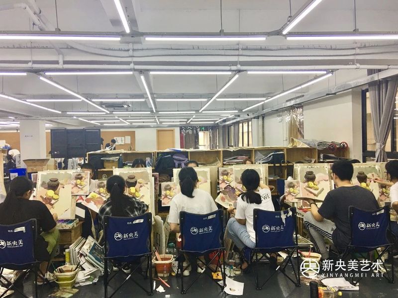 北京发布会场地出租_北京业余足球场地出租_北京场地出租